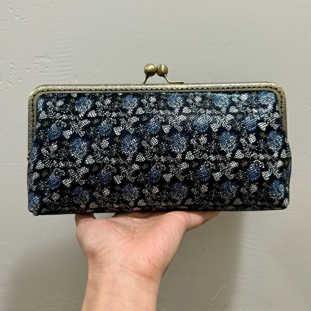 Handsewn Genuine Leather Floral Print Kisslock Clutch/Shoulder Bag/Evening Bag